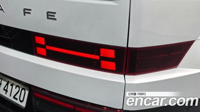Hyundai Santafe 2024 — photo 9