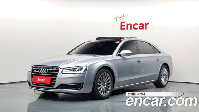 Audi A8 2015 — photo 1