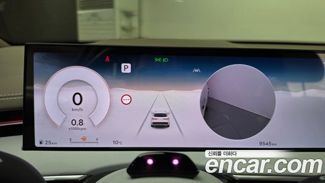 Genesis GV70 2025 — photo 11
