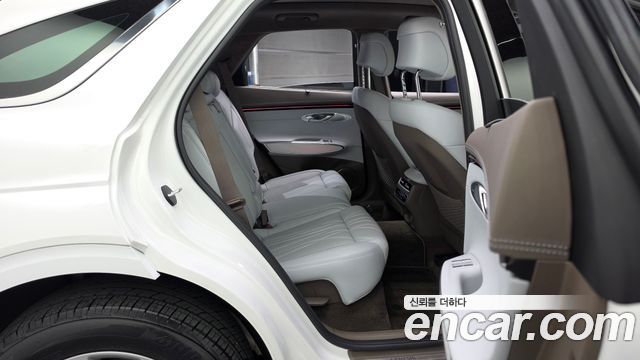 Genesis GV70 2025 — photo 18