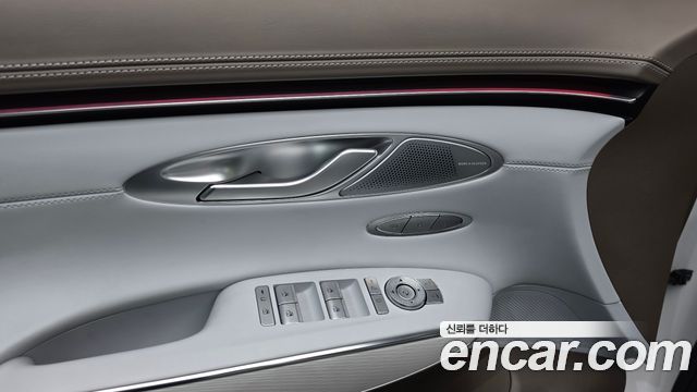 Genesis GV70 2025 — photo 30