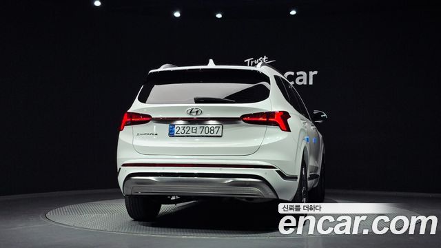 Hyundai Santafe 2022 — photo 4