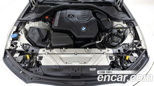 BMW 3-Series 2022 — photo 6