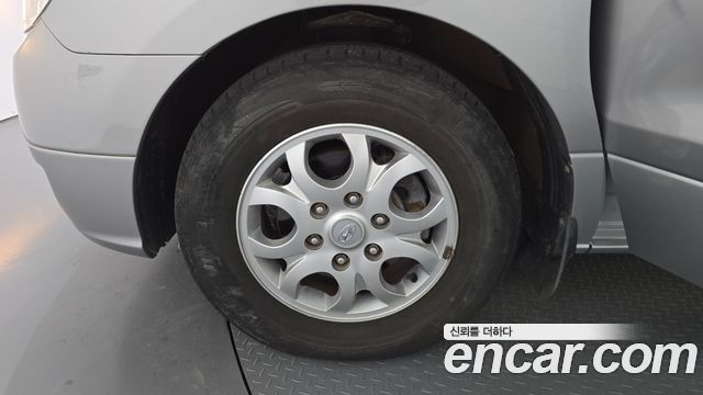 Hyundai Starex 2012 — photo 5