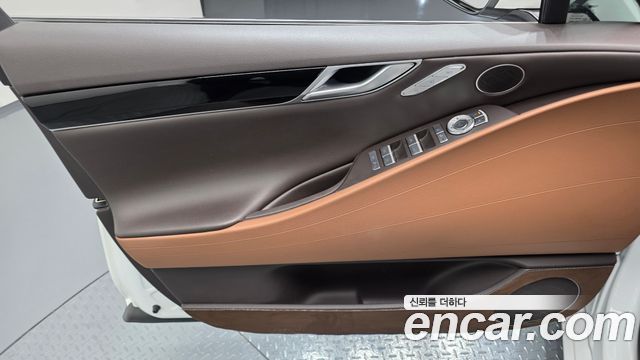 Genesis G80 2021 — photo 14