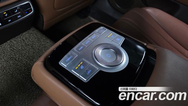 Genesis G80 2021 — photo 32