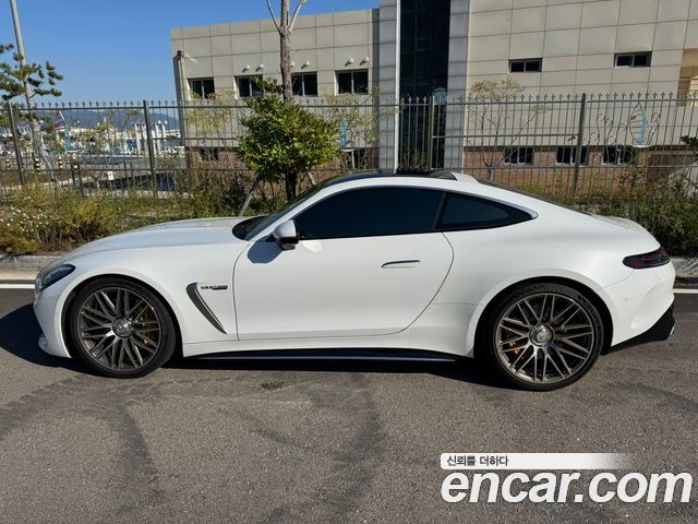 Mercedes-Benz AMG GT 2026 — photo 2