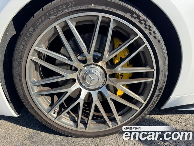 Mercedes-Benz AMG GT 2026 — photo 17