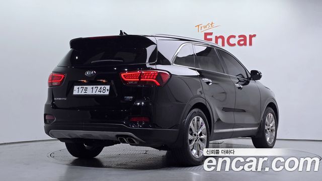Kia Sorento 2019 — photo 2