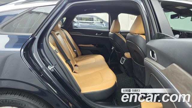 Kia K5 2021 — photo 12
