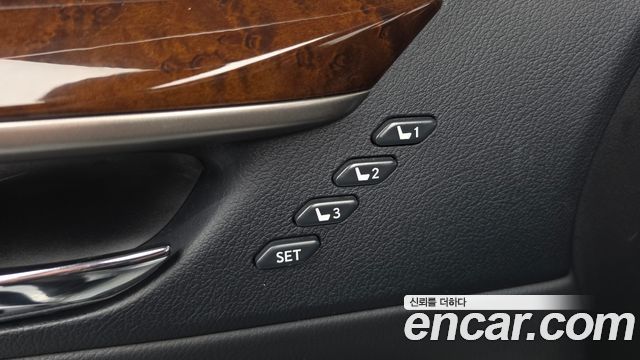 Lexus ES 2015 — photo 18