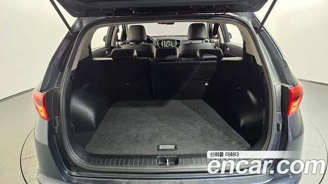 Kia Sportage 2018 — photo 25