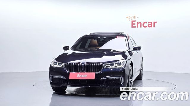 BMW 7-Series 2019 — photo 3