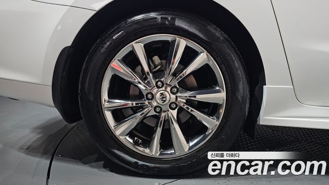 Kia Canival 2019 — photo 7