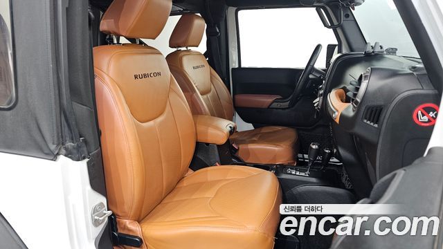 Jeep Wrangler 2017 — photo 17