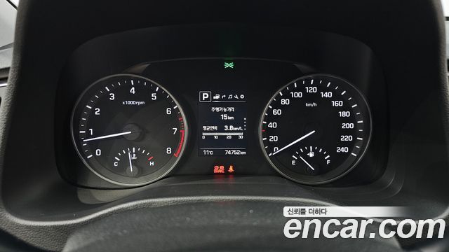 Hyundai AVANTE 2018 — photo 8