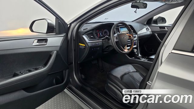 Hyundai Sonata 2019 — photo 13