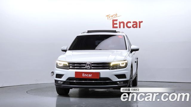 Volkswagen Tiguan 2018 — photo 3