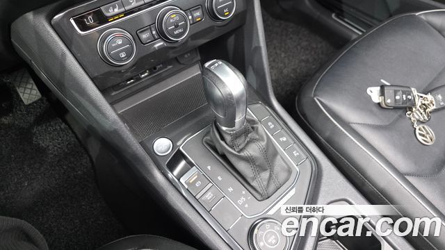 Volkswagen Tiguan 2018 — photo 9