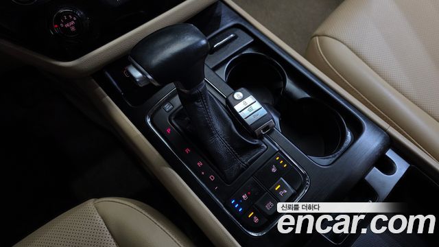 Kia Canival 2017 — photo 9
