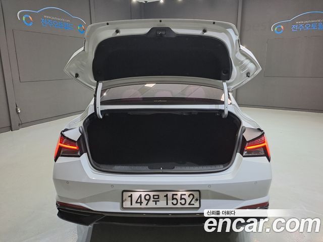 Hyundai AVANTE 2021 — photo 5