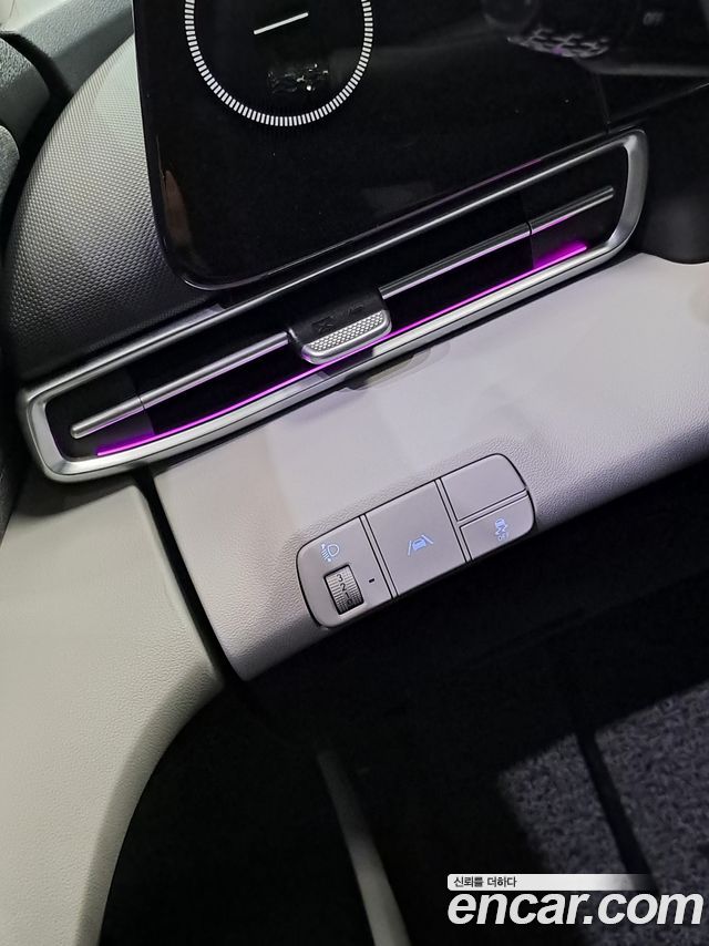 Hyundai AVANTE 2021 — photo 11