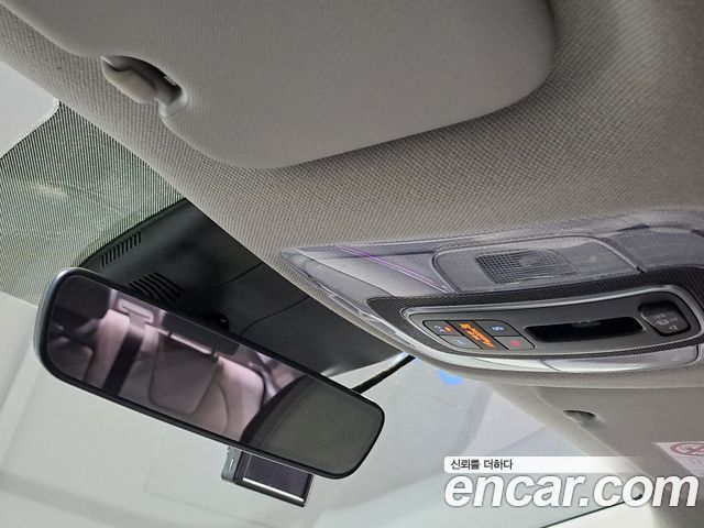 Hyundai AVANTE 2021 — photo 12