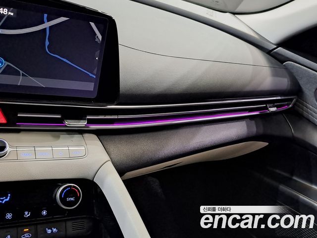 Hyundai AVANTE 2021 — photo 14