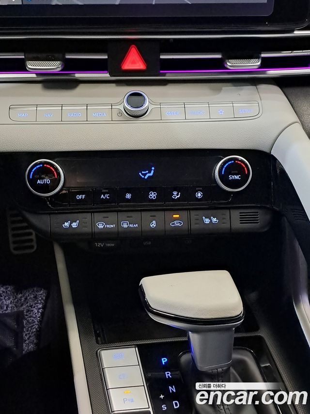 Hyundai AVANTE 2021 — photo 15