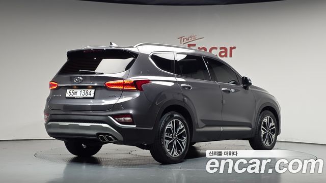 Hyundai Santafe 2019 — photo 2