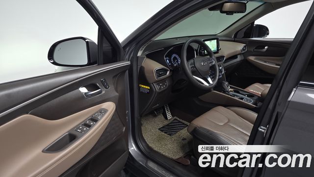 Hyundai Santafe 2019 — photo 13