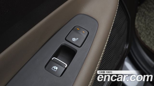 Hyundai Santafe 2019 — photo 30