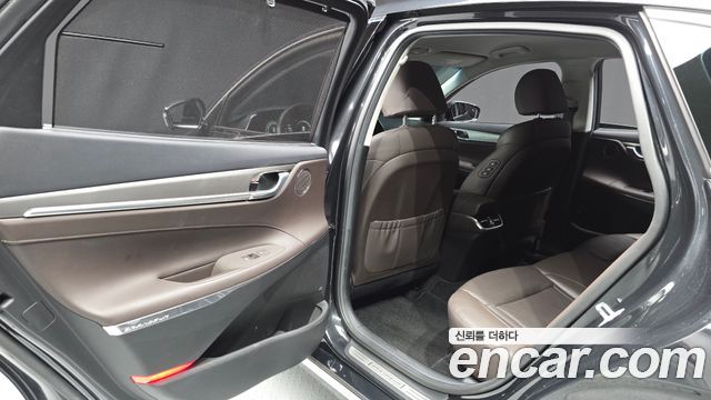 Hyundai Grandeur 2021 — photo 16