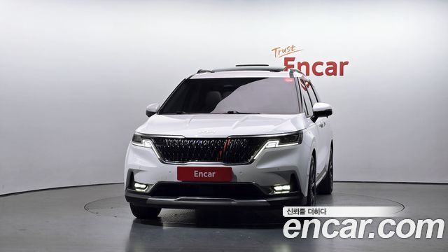 Kia Canival 2022 — photo 3