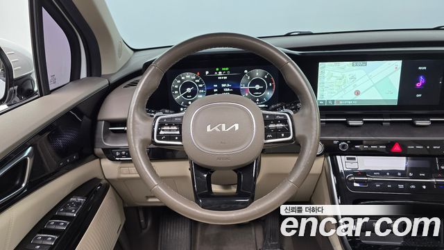 Kia Canival 2022 — photo 18