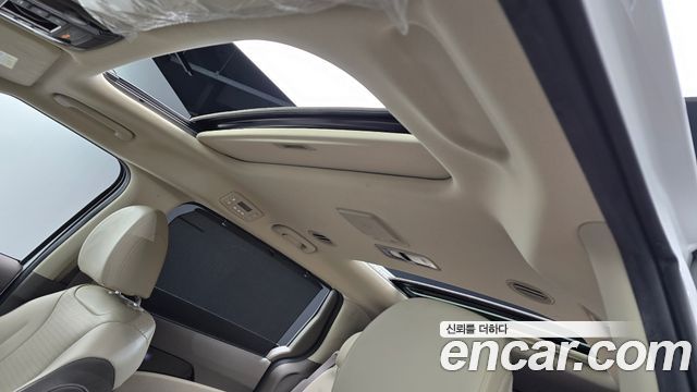 Kia Canival 2022 — photo 25
