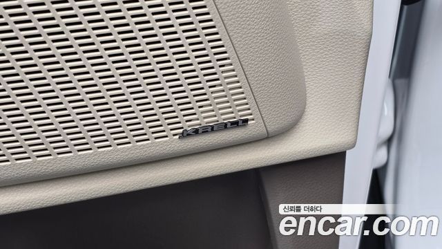 Kia Canival 2022 — photo 26