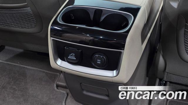 Kia Canival 2022 — photo 29