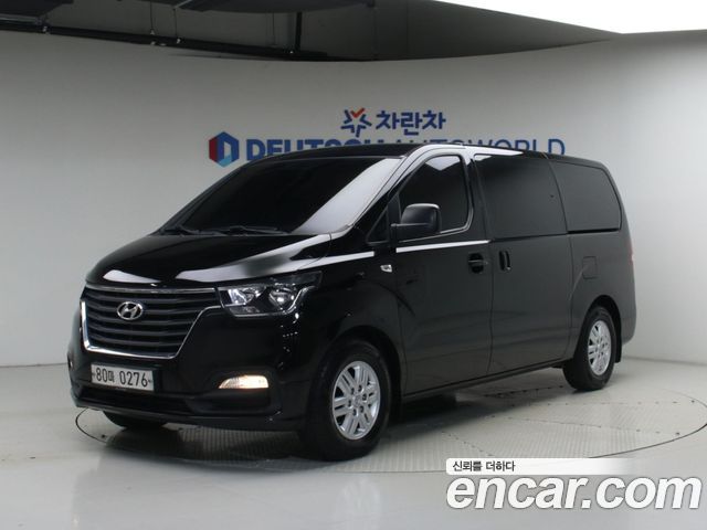 Hyundai Starex 2021 — photo 1