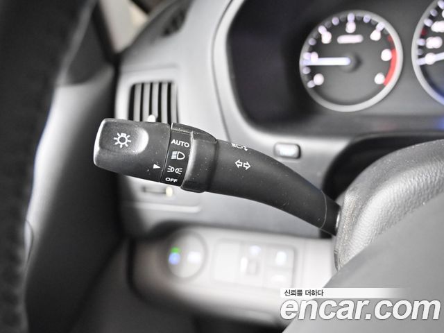 Hyundai Starex 2021 — photo 16