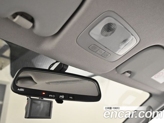 Hyundai Starex 2021 — photo 18