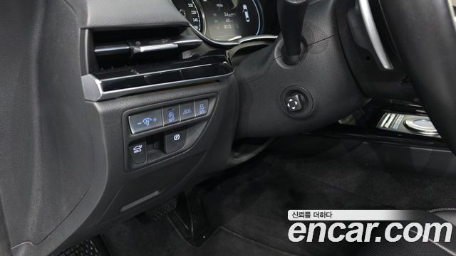 Genesis G80 2021 — photo 24