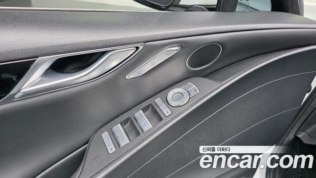 Genesis G80 2021 — photo 26