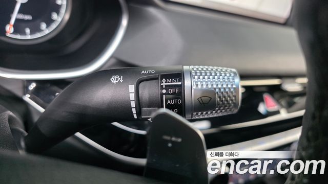 Genesis G80 2021 — photo 28