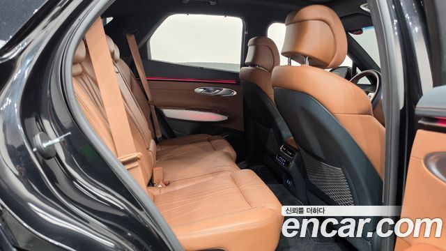 Genesis GV70 2025 — photo 17