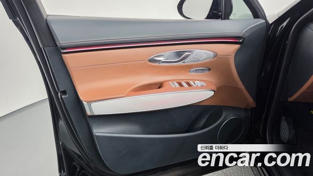 Genesis GV70 2025 — photo 14