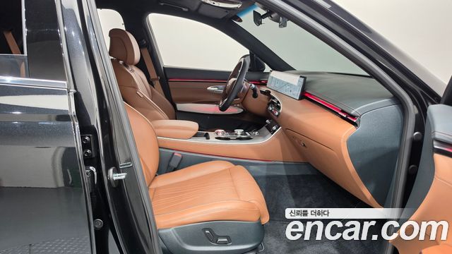 Genesis GV70 2025 — photo 16