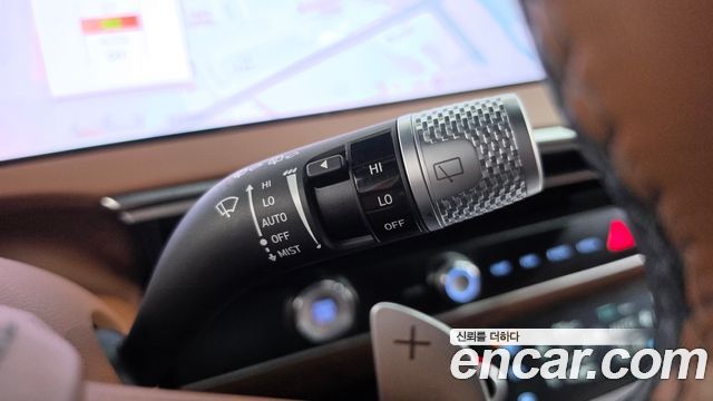 Genesis GV70 2025 — photo 28