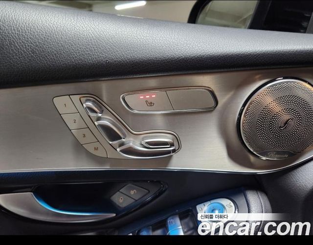 Mercedes-Benz GLC-Class 2019 — photo 9