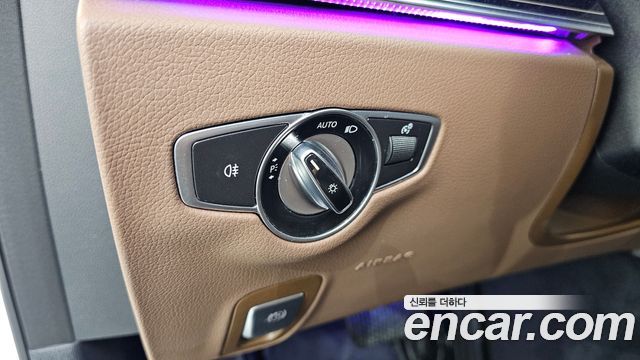 Mercedes-Benz E-Class 2021 — photo 25
